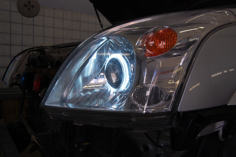 Биксеноновые линзы Galaxy G5 на Toyota Land Cruiser Prado 120